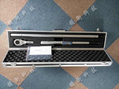 數(shù)顯扭力扳手