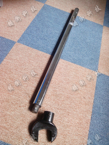 可換頭預(yù)置式扭力扳手