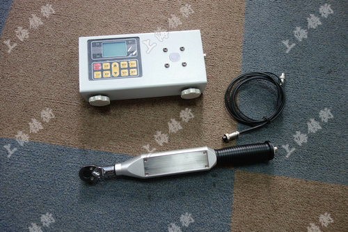 非標(biāo)改制可連電腦數(shù)顯扭矩扳手