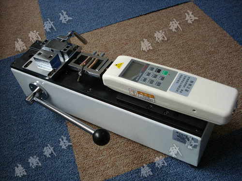 ���������y���x